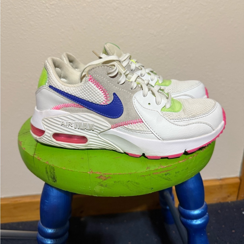 Nike Womens Air Max White, Pink, and Blue Sneakers‎